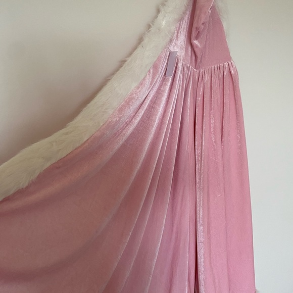 Light pink velvet dress. Size L 6X. Dream play - Picture 10 of 11